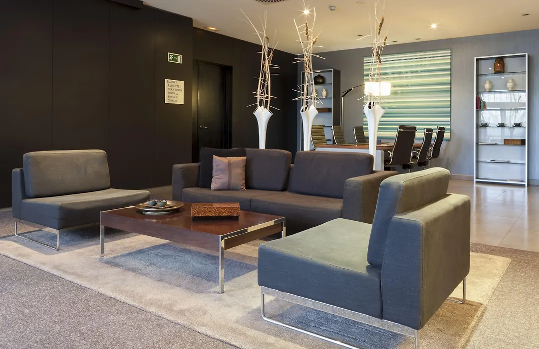 Ac Hotel By Marriott Madrid Airport-1