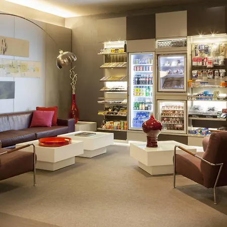 Ac Hotel By Marriott Madrid Airport-2